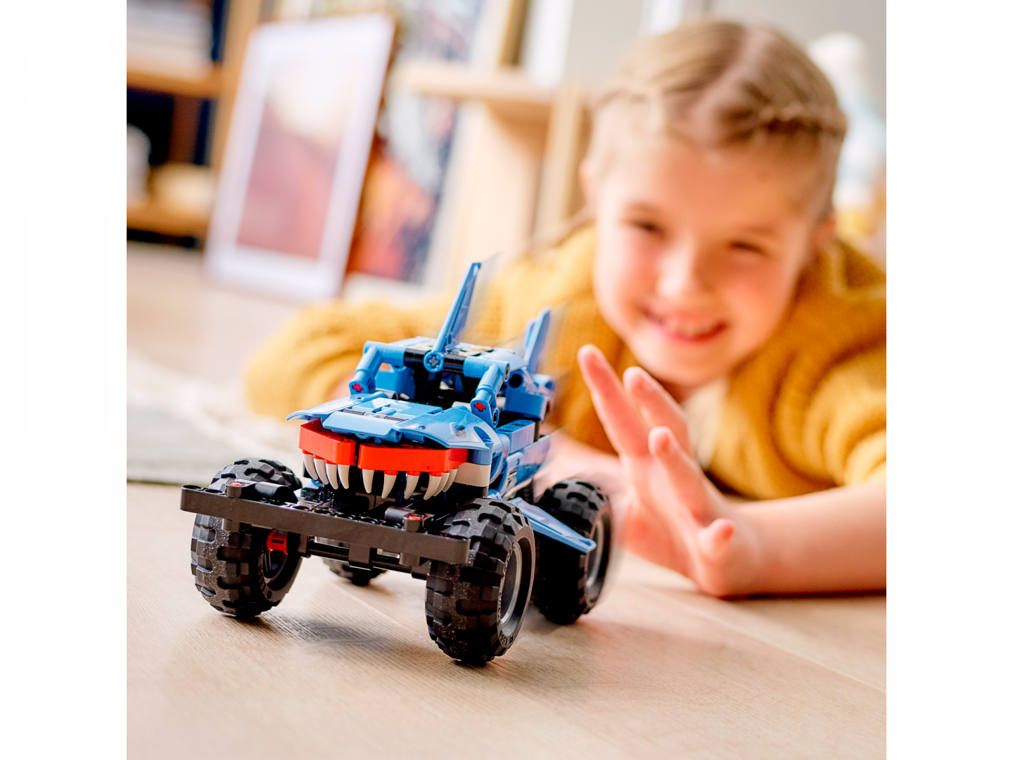 Monster Jam™ Megalodon™ — Afbeelding 8