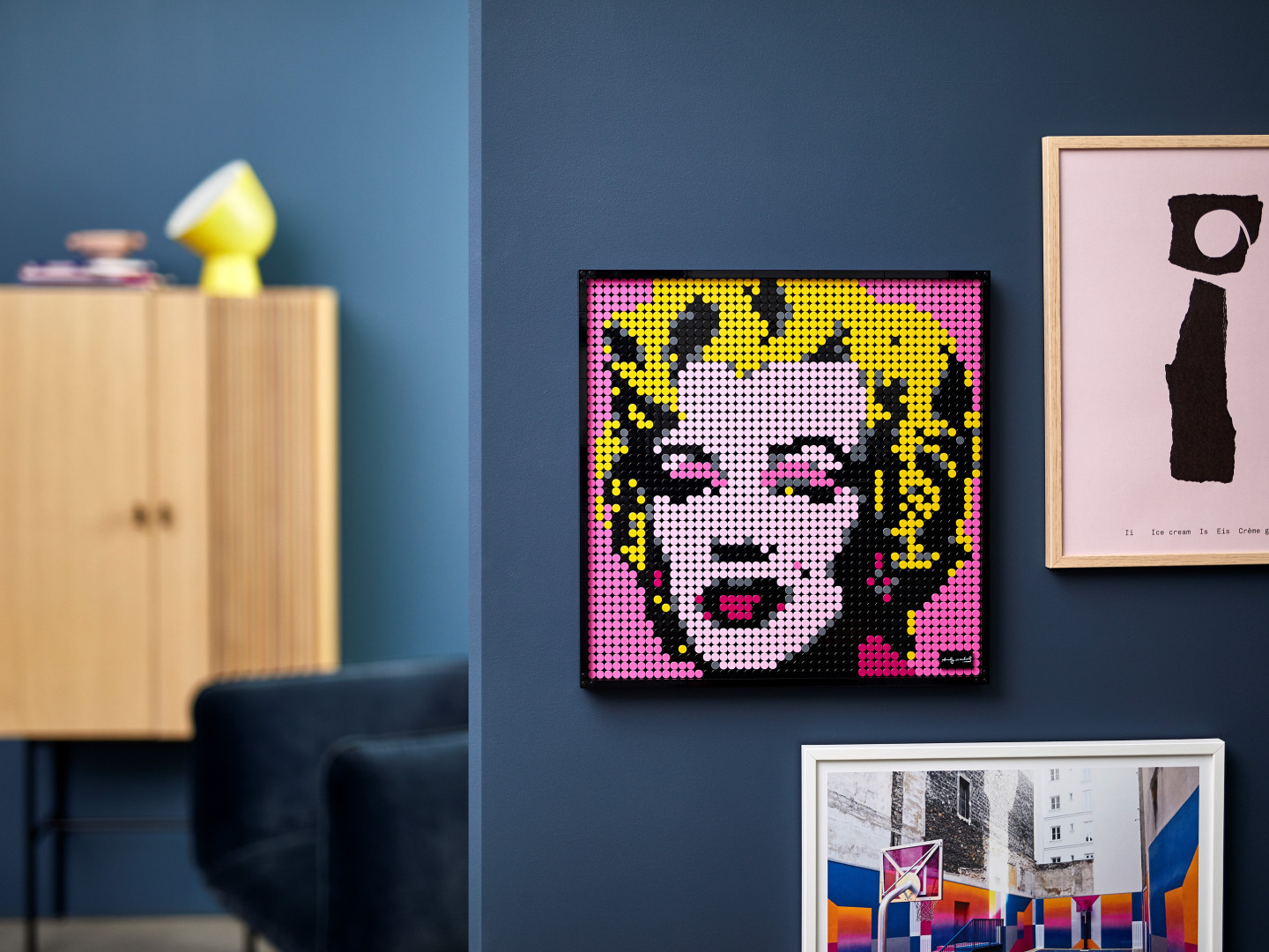 Andy Warhol's Marilyn Monroe — Image 10