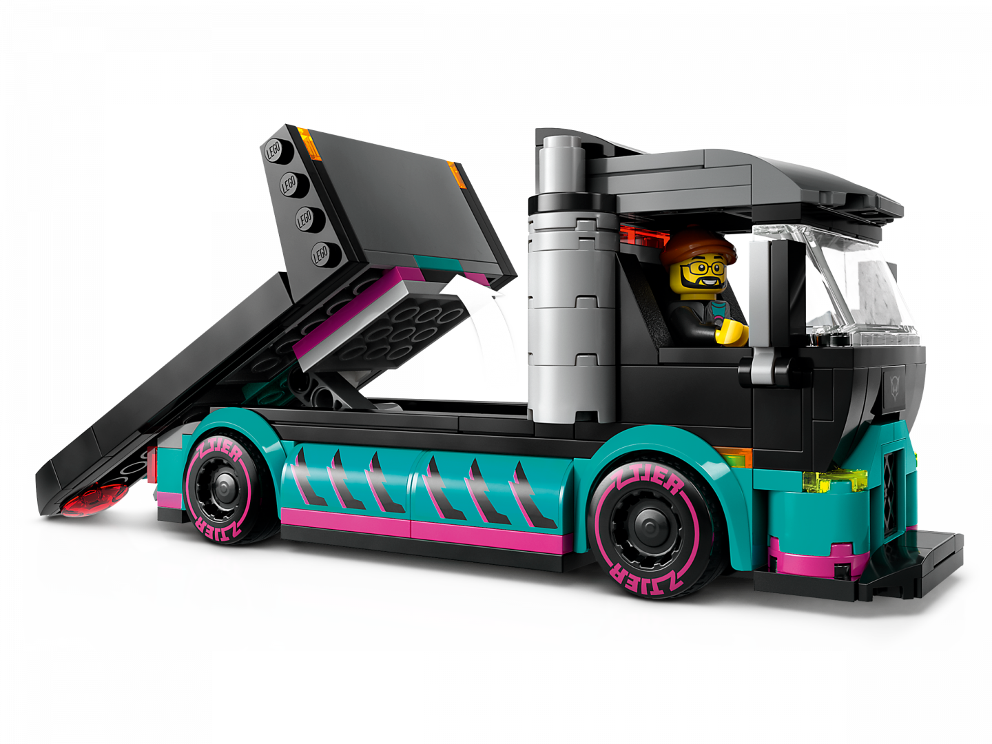 Raceauto en transporttruck — Afbeelding 6